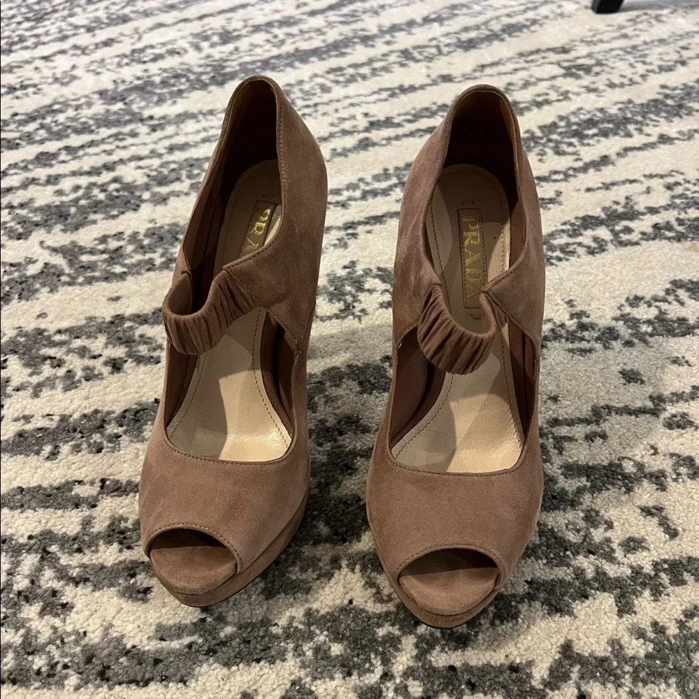 Mauve Prada Peep Toe - Picture 1 of 7